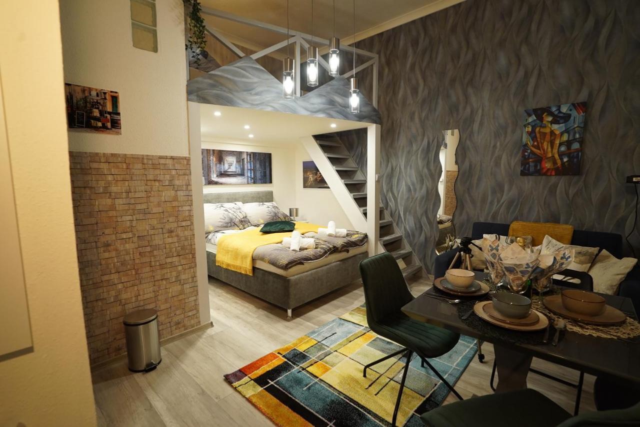 Suzan'S Apartment In The Heart Of Будапеща Екстериор снимка